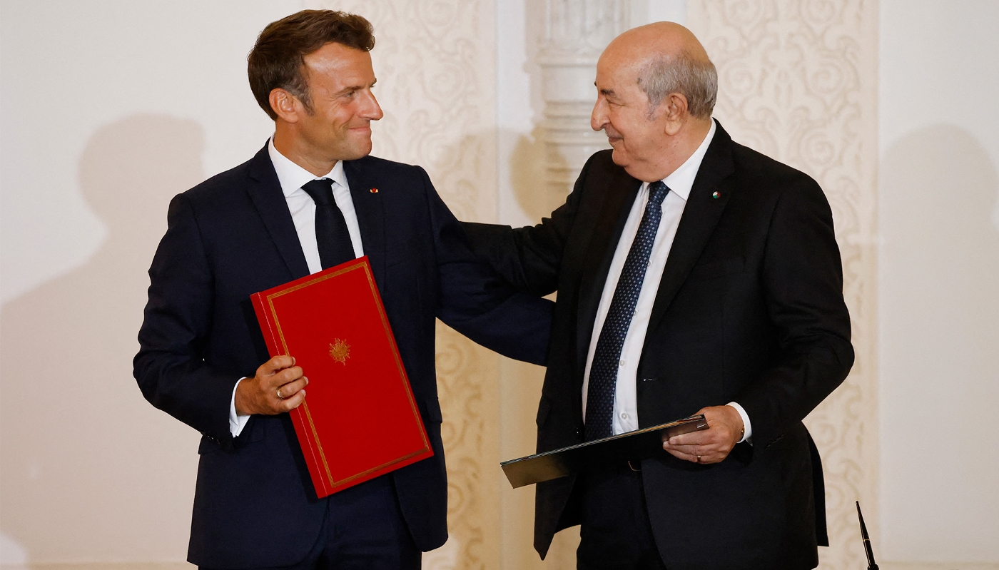 Le président français, Emmanuel Macron, et son homologue algérien, Abdelmadjid Tebboune, à Alger, en août 2022.
