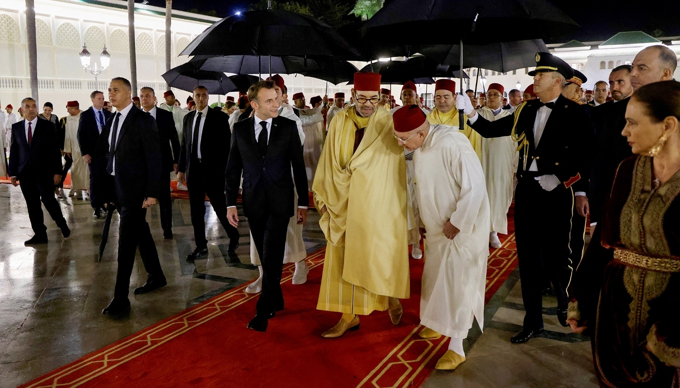 Arrivée d'Emmanuel Macron et Mohammed VI au palais royal de Rabat, pour un dîner officiel, le 29 octobre 2024.