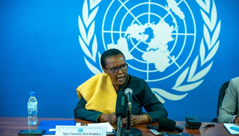 Valentine Rugwabiza au cours d'une conférence de presse à Bangui, le 18 mai 2022.
