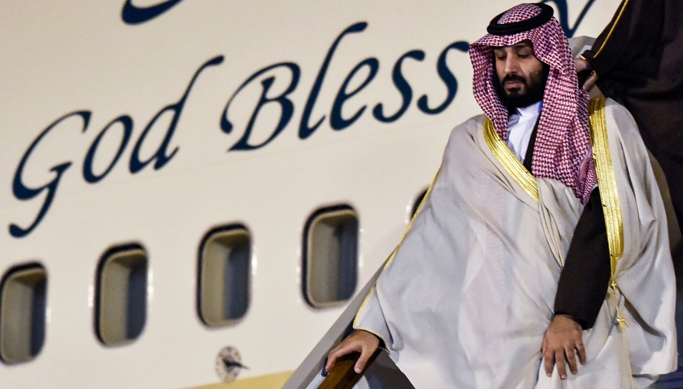 Le prince héritier saoudien et premier ministre Mohammed bin Salman à Alger, le 2 décembre 2018.