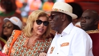 Alassane Ouattara et sa femme, Dominique Ouattara, à Abidjan, en octobre 2025.
