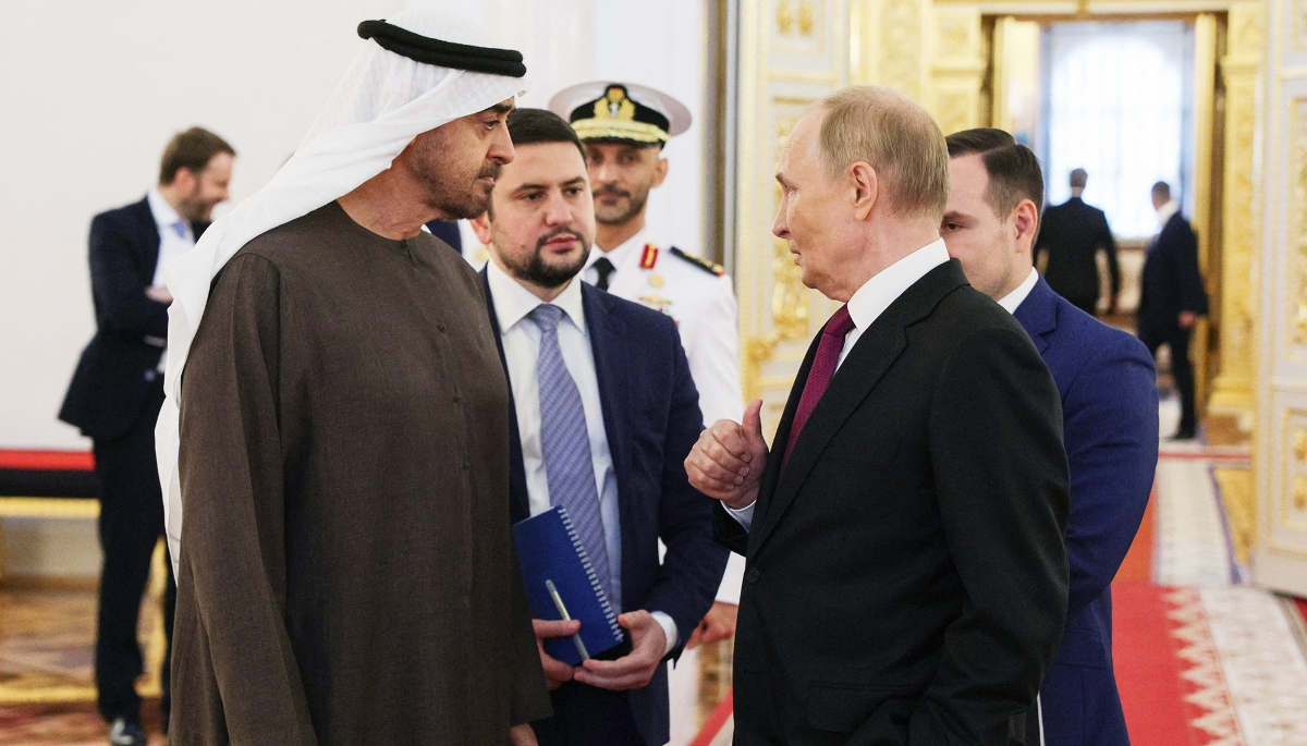 Vladimir Poutine reçoit Mohammed bin Zayed au Kremlin, à Moscou, le 7 août 2025.