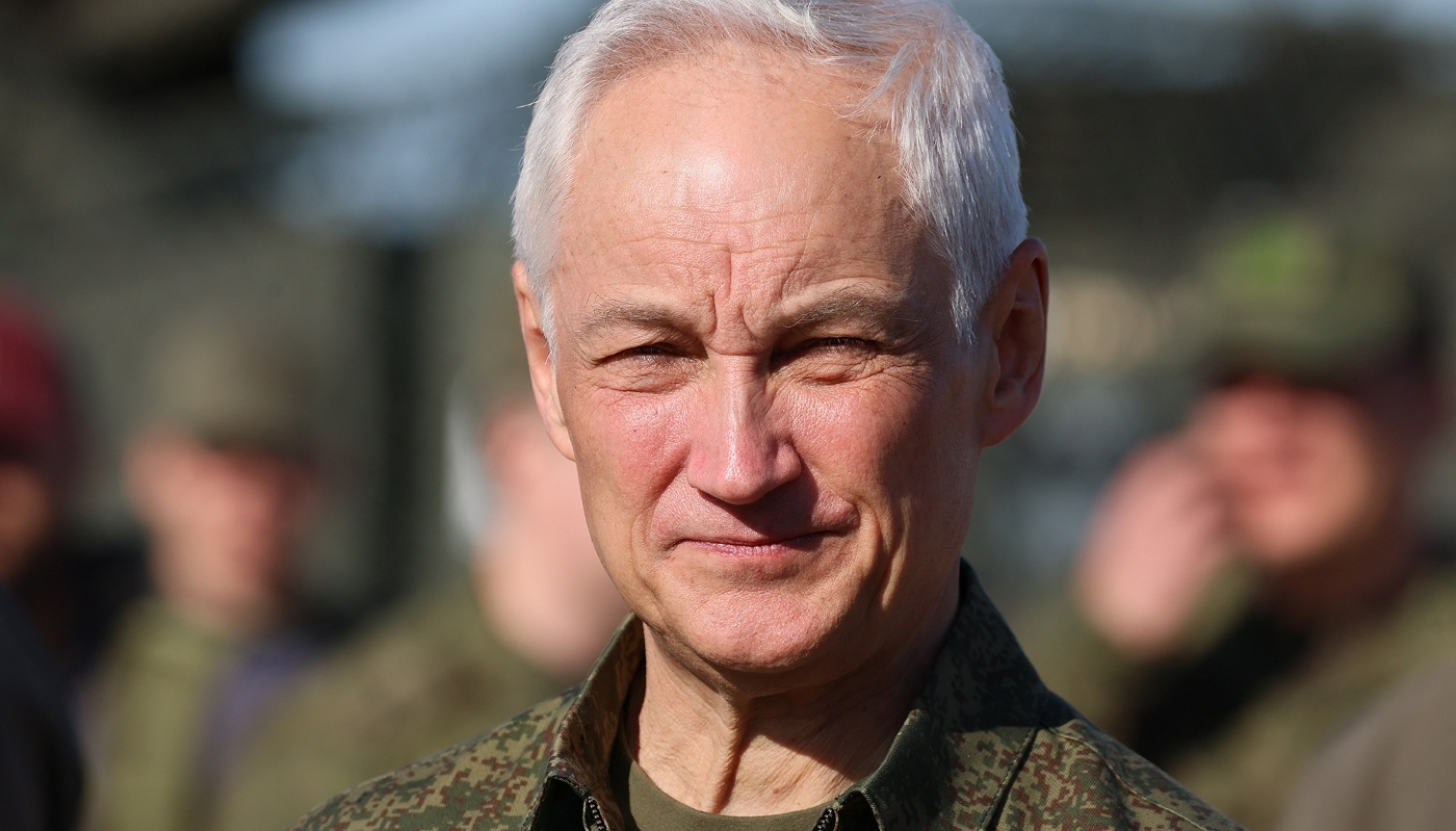 Andreï Beloussov assiste à un entraînement des forces armées, à Njni Novgorod Oblast, en Russie, en septembre 2025.