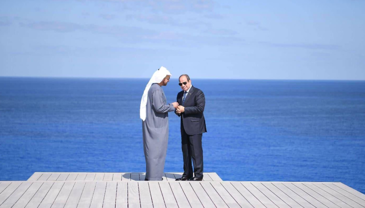 Abdel Fattah al-Sissi et Mohammed bin Zayed al-Nahyan à la cérémonie de lancement du projet de Ras al-Hikma, le 4 octobre 2024.