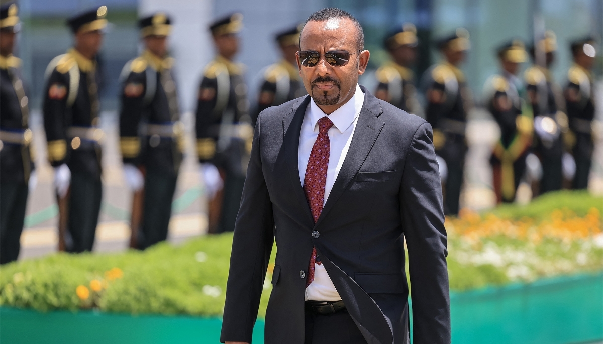 Le premier ministre éthiopien Abiy Ahmed à l'aéroport international de Bole, à Addis-Abeba, le 13 mai 2026. 