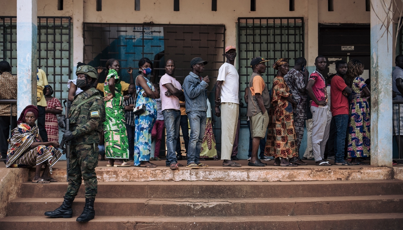 Un bureau de vote pour les élections présidentielle et législatives, à Bangui, le 27 décembre 2020.