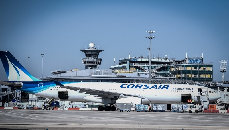 Un avion Corsair à l'aéroport d'Orly, près de Paris, en juin 2020.