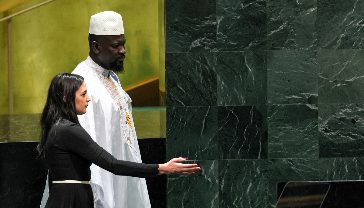 Mamadi Doumbouya arrive à l'assemblée de l'ONU, à New York, le 21 septembre 2023.