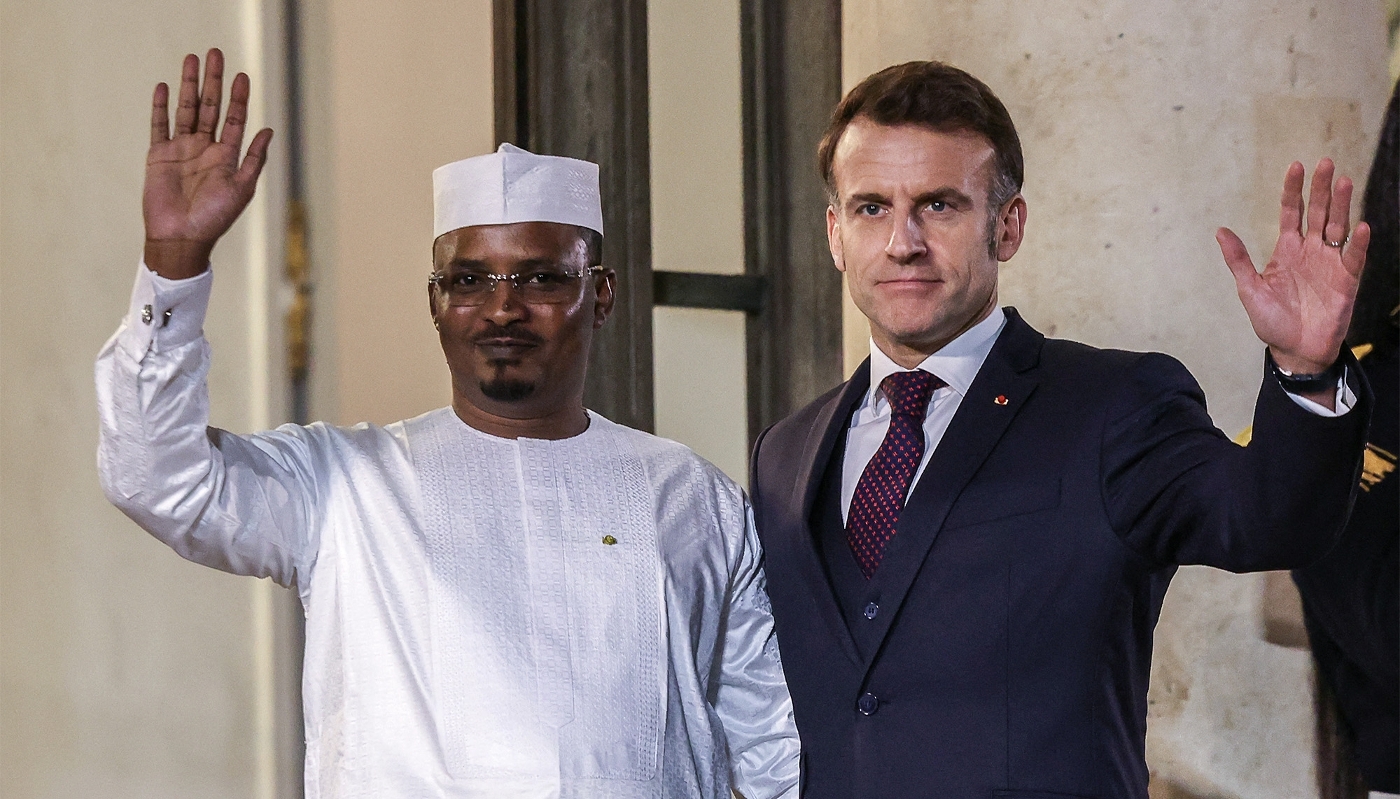 Le président tchadien, Mahamat Idriss Déby, avec son homologue français, Emmanuel Macron, à Paris, le 29 janvier 2026.
