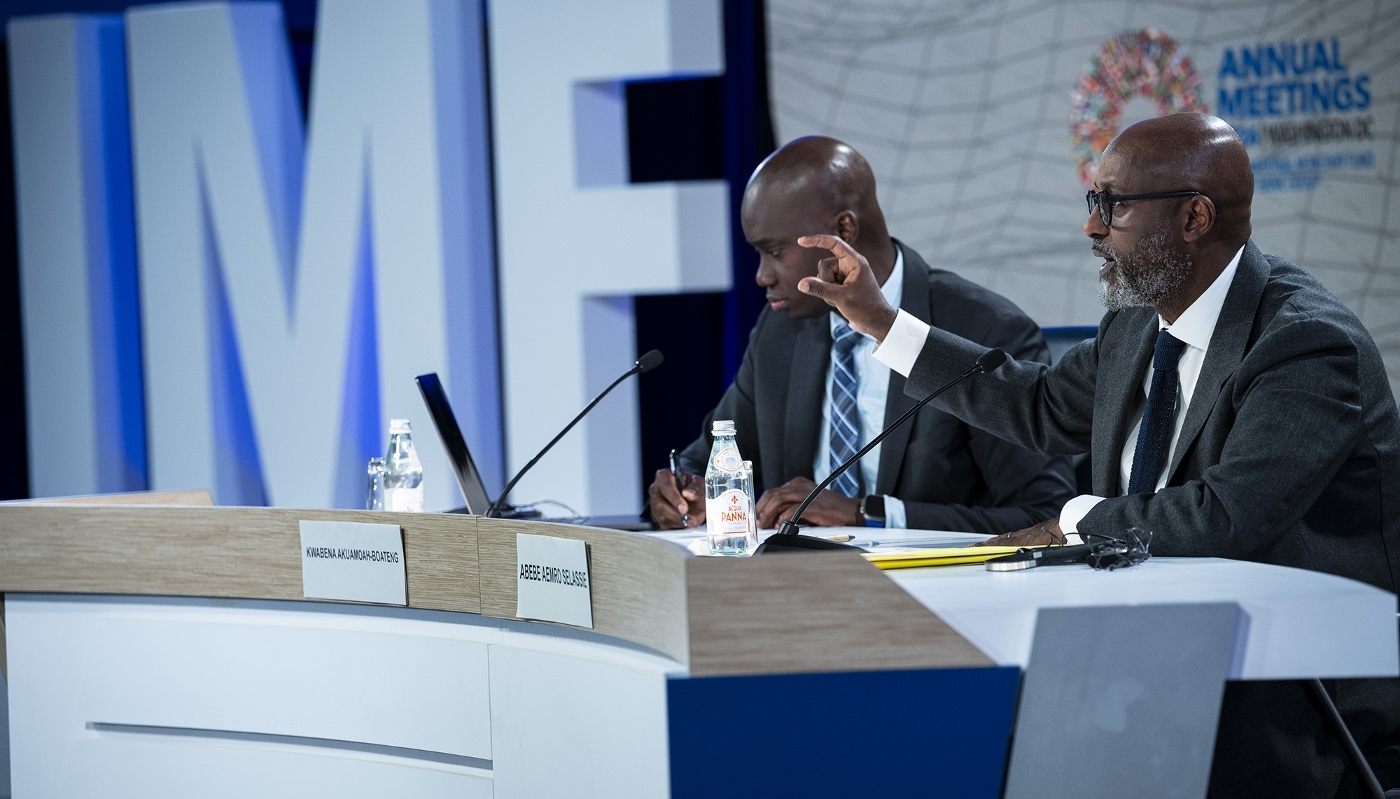 Le directeur Afrique du FMI, Abebe Aemro Selassie, durant l'assemblée annuelle du FMI, à Washington, en octobre 2024.
