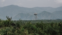 Un projectile explose à l'extérieur de la ville de Goma, en février 2025.