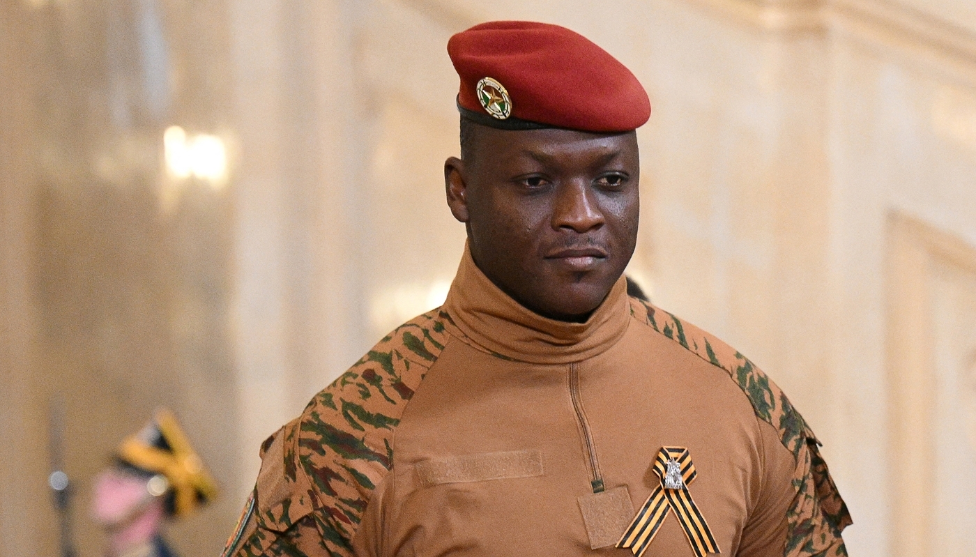 Le chef de la junte militaire à la tête du Burkina Faso, Ibrahim Traoré, à Moscou, en Russie, le 8 mai 2025.