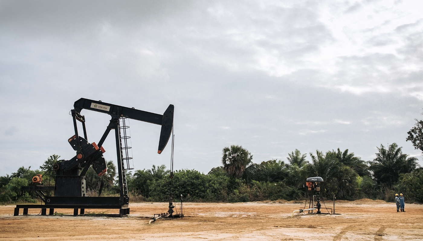 Un puits de la société pétrolière franco-britannique à Muanda, en RDC, en 2021.