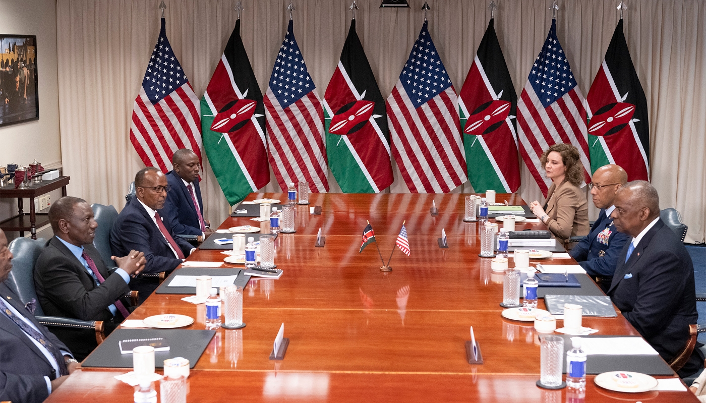 Le président kényan, William Ruto, au Pentagone (Virginie), aux États-Unis, le 24 mai 2024.