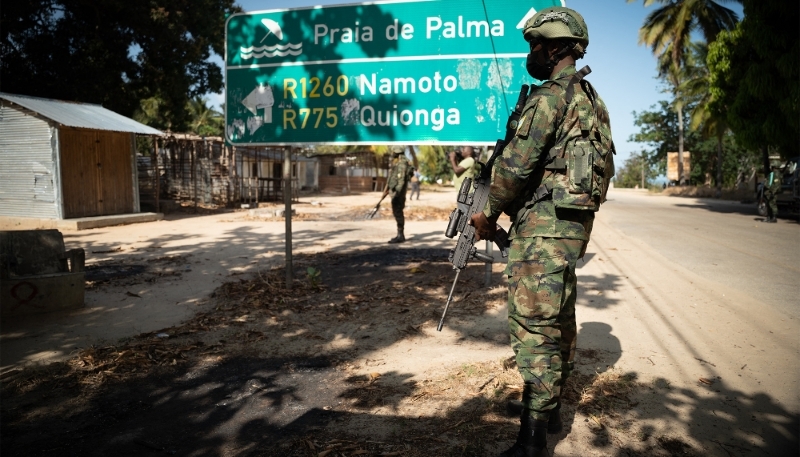 Soldats rwandais près de Palma, au Mozambique, en septembre 2021.