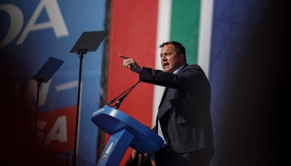 Le leader de la Democratic Alliance, John Steenhuisen, à Benoni, le 26 mai 2024.