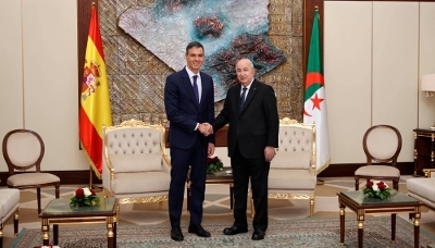 Le premier ministre espagnol, Pedro Sánchez, et le président algérien, Abdelmadjid Tebboune, à Alger, le 20 juillet 2026.
