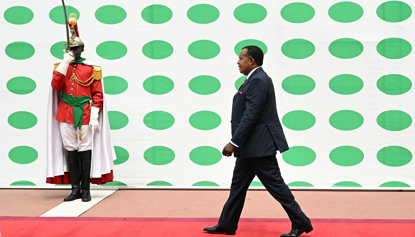 Le président congolais, Denis Sassou-Nguesso, à Abidjan, le 8 décembre 2025.
