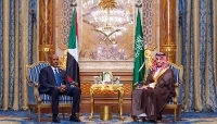 Abdel Fattah al-Burhan est reçu par le prince Mohammed bin Salman, à Djeddah, en Arabie saoudite, le 20 avril 2026.