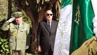 Le chef d'état-major des armées, Saïd Chengriha, et le président Abdelmadjid Tebboune, à Alger, le 1er novembre 2025.