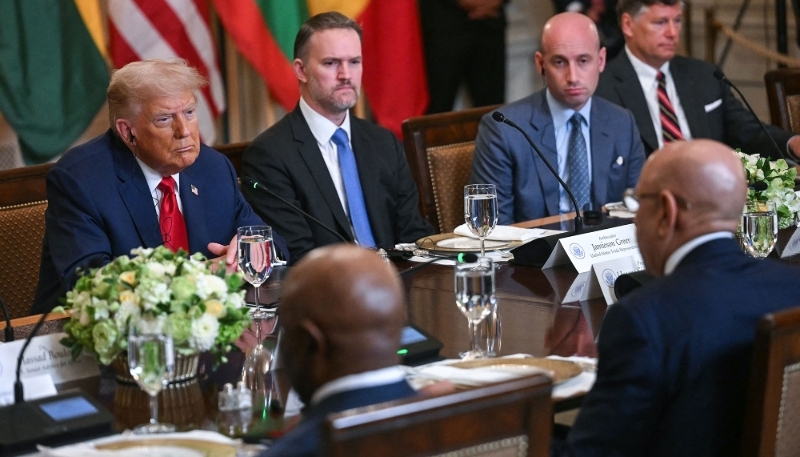 Donald Trump participe à un déjeuner avec des leaders africains à la Maison blanche, Washington, 9 juillet 2025.
