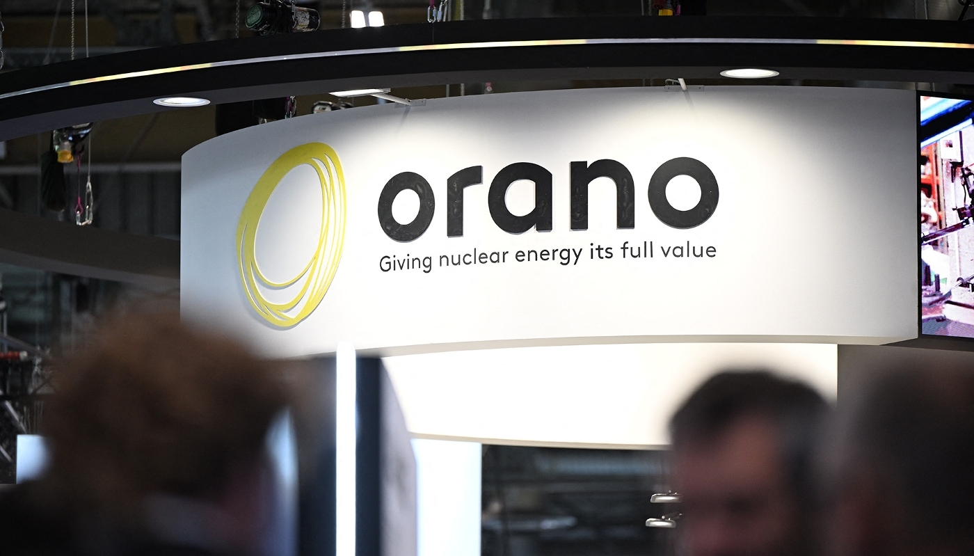 Stand du groupe Orano, au Salon mondial du nucléaire civil, à Villepinte, France, en 2025.