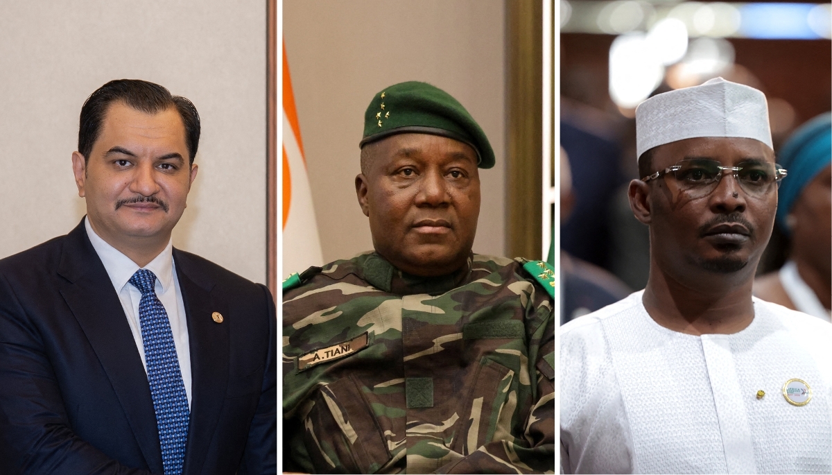 Le général libyen Saddam Haftar, le chef de la junte nigérienne Abdourahamane Tiani et le président tchadien Mahamat Idriss Déby.