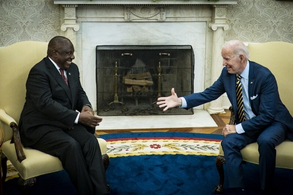 Le président sud-africain Cyril Ramaphosa a rencontré son homologue américain Joe Biden à Washington le 16 septembre 2022.