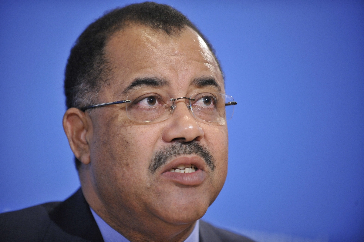Manuel Chang lorsqu'il était ministre des finances du Mozambique.
