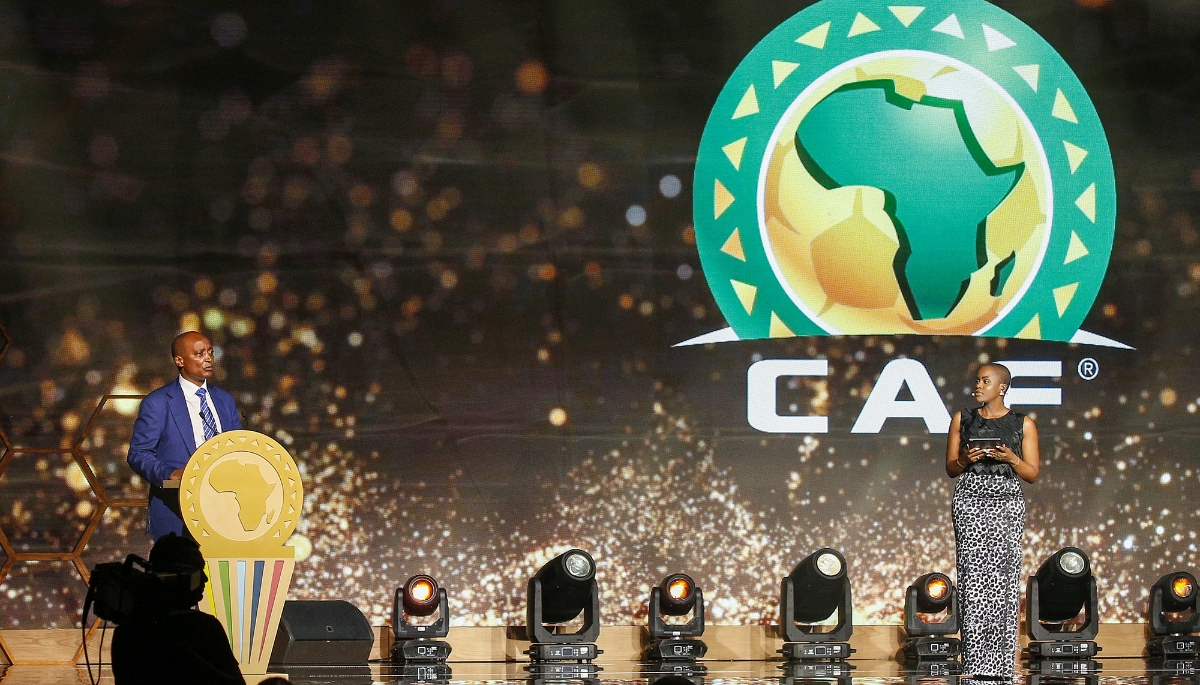 Le président de la CAF, Patrice Motsepe, lors de la cérémonie de remise des récompenses de la confédération, à Rabat, le 21 juillet 2022.
