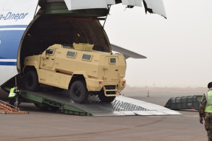 Troisième livraison de véhicules blindés Typhoon à Bamako le 23 janvier 2020.