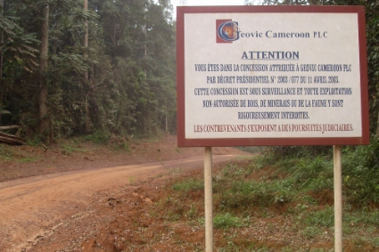 L'entrée de la mine de la Nkamouna, au Cameroun, en mars 2010.