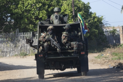 Des militaires sud-africains de la South African National Defence Force