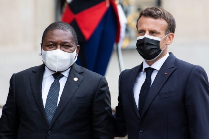 Filipe Nyusi a rencontré Emmanuel Macron lors du sommet sur le financement des économies africaines en France.
