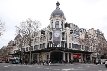 Le bâtiment abritant la Fnac des Ternes, à Paris, fait partie des actifs visés.