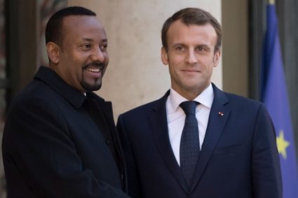 Le premier ministre éthiopien Abiy Ahmed Ali et le président français Emmanuel Macron.