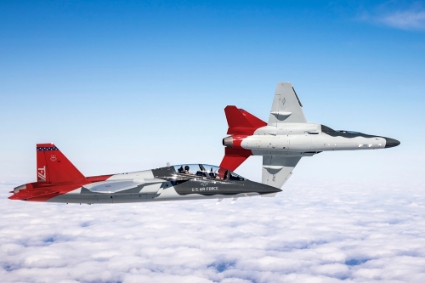 Le T-7 Red Hawk de Boeing-Saab.