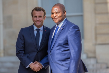 Le président français Emmanuel Macron et son homologue centrafricain Faustin Archange Touadéra, lors de leur dernière rencontre en septembre 2019.