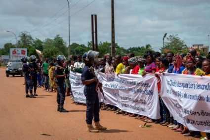 Des partisans du président de la République centrafricaine manifestent pour demander un changement de constitution, le 29 avril.