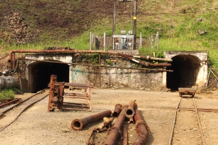Entrée de la mine abandonnée de Kilembe en 2012.