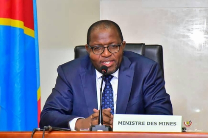 Le ministre des mines de RDC Willy Kitobo.