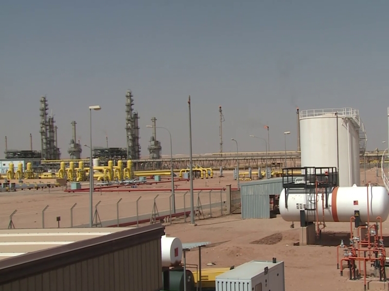 L'usine de compression du pipeline GR5 à Hassi R'Mel.