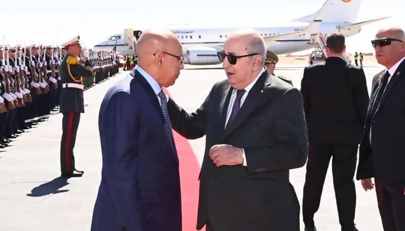 Le président algérien, Abdelmadjid Tebboune, à Tindouf avec son homologue mauritanien, Mohamed Ould Ghazouani, pour l'inauguration de deux postes-frontières entre les deux pays, le 22 février.