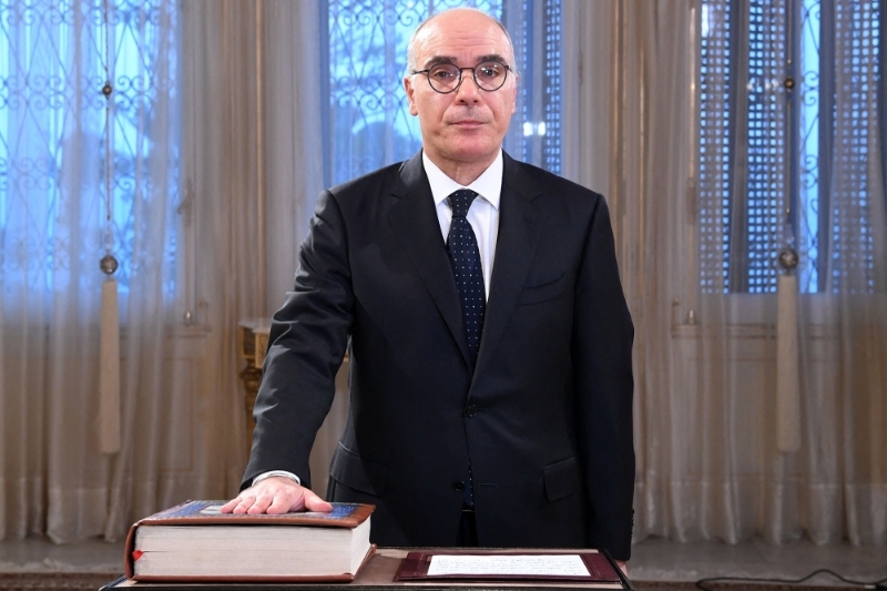 Le nouveau ministre des affaires étrangères, Nabil Ammar, a prêté serment le 7 février, au palais de Carthage, lors d'une cérémonie présidée par Kaïs Saïed.