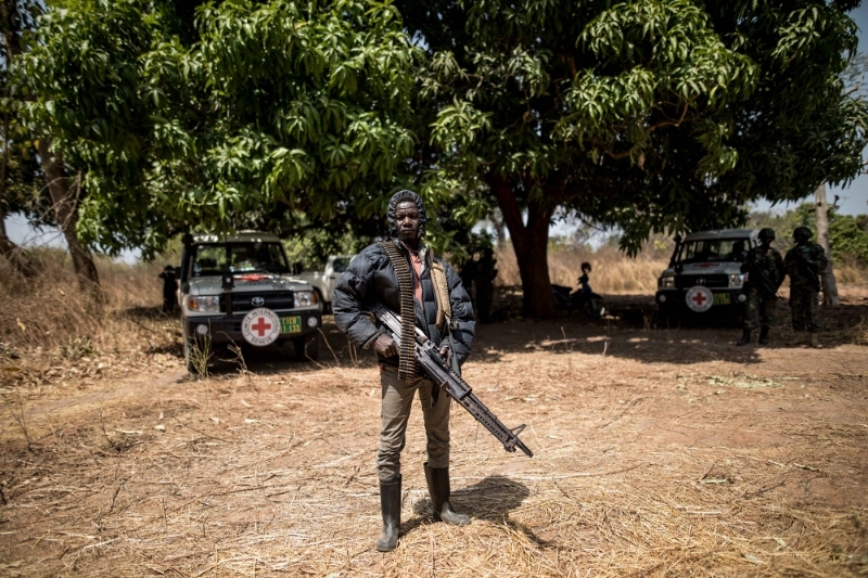 Un membre du Mouvement des forces démocratiques de Casamance (MFDC) à Baipal, en Gambie, le 14 février 2022.