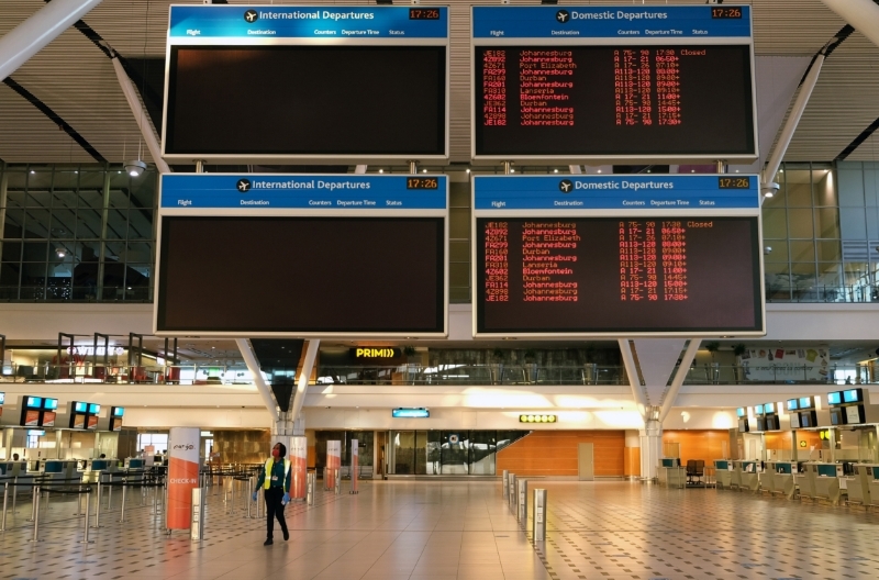 L'aéroport international du Cap, opéré par ACSA, déserté par les voyageurs.