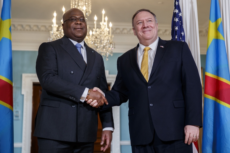 Le président congolais Félix Tshisekedi (à gauche) lors d'une rencontre avec Mike Pompeo, le secrétaire d'Etat américain de l'administration Trump, à Washington, le 3 mars 2020.