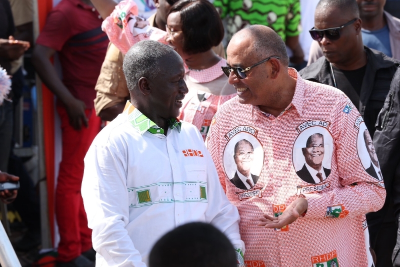 Le président de l'Assemblée nationale Adama Bictogo et le premier ministre Patrick Achi, le 28 mai 2023.