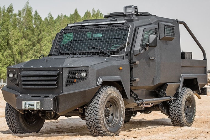 Le véhicule blindé léger Panthera T2 est construit sur la base du Toyota Land Cruiser 79.
