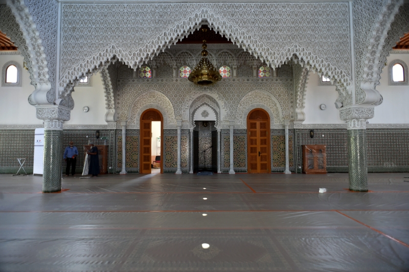 Décoration réalisée par Sotcob, Grande mosquée Mohammed-VI à Saint-Etienne.